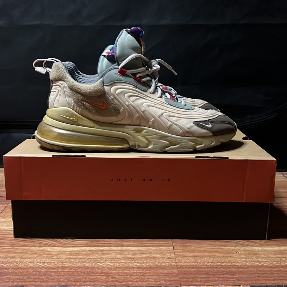 NIKE AIR MAX 270 CACTUS TRAILS